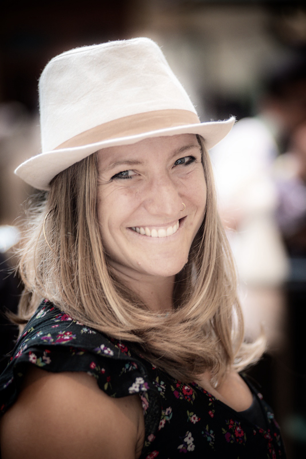 Miriam Herten, smiling, Certified Fascial Maneuvers Coach in Zurich, Switzerland